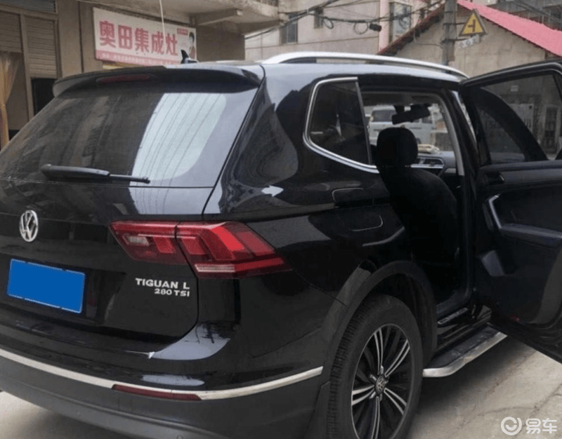 途观l的尾部设计很厚实