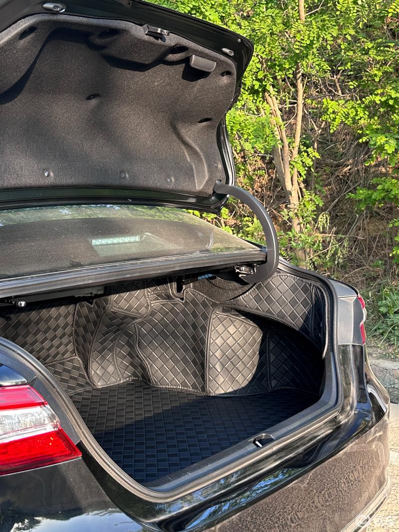 丰田凯美瑞|连打开后备箱都变得有仪式感了