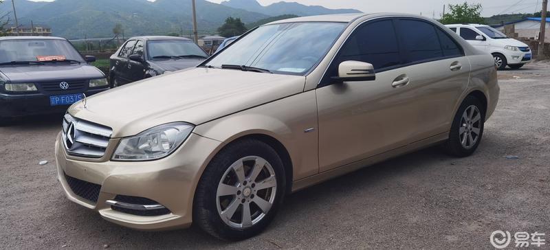 奔驰c180,12年上牌,北京底,自动1