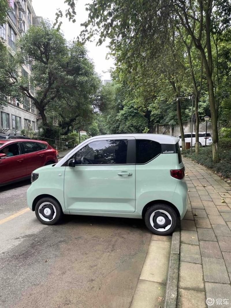 马卡龙22年绿色白顶_宏光mini ev社区_易车社区