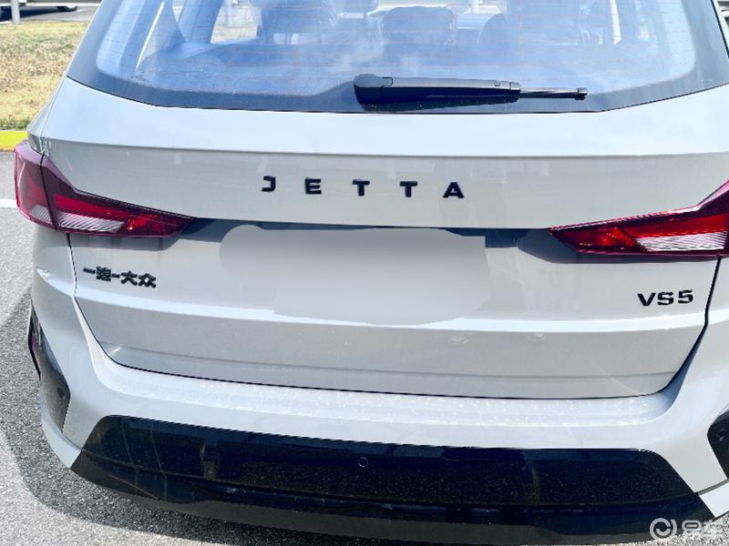 捷达vs5换车标前后感觉