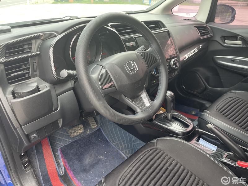 一代"神车"本田飞度_综合社区_易车社区