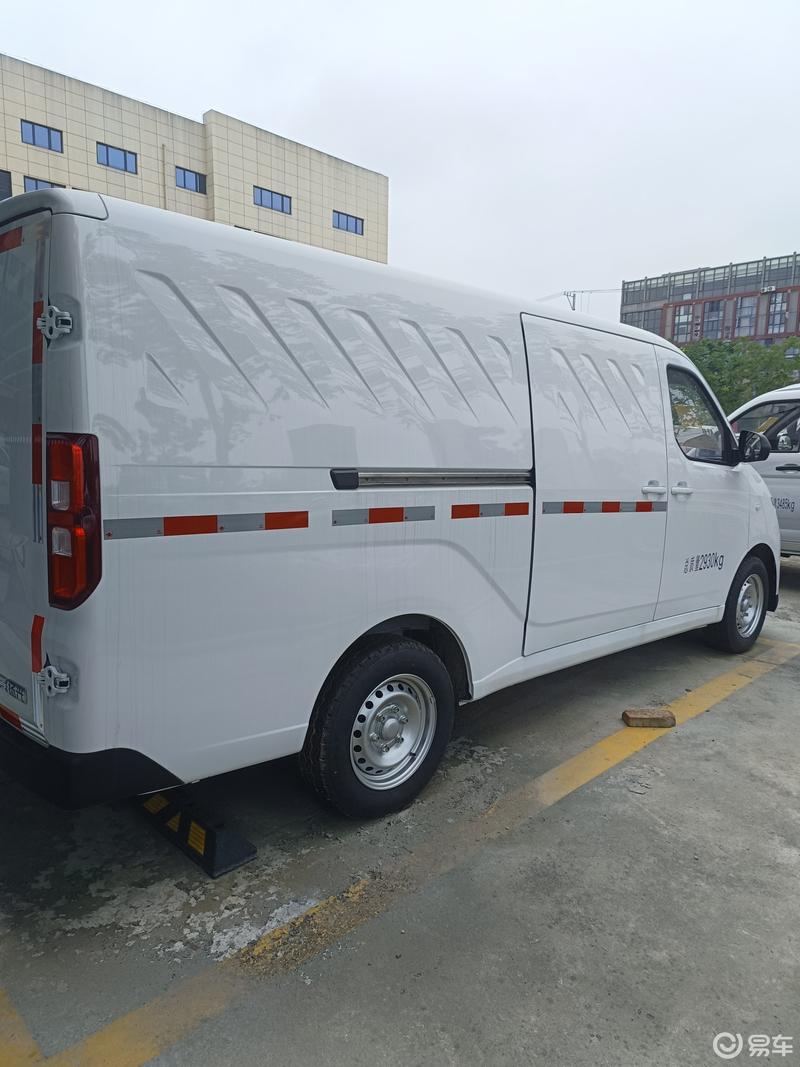 五菱扬光ev300高续航