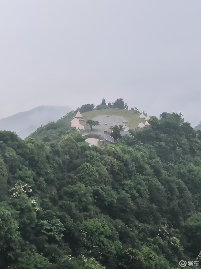 深蓝暑假自驾游:华蓥山