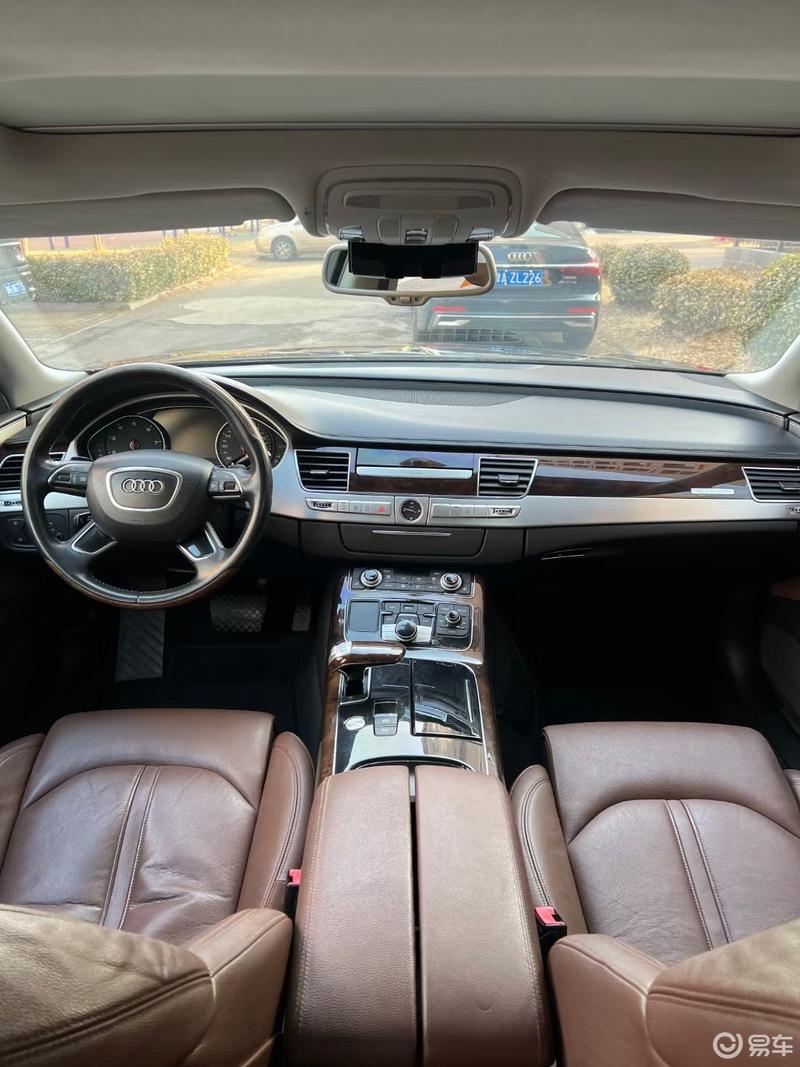 2014年奥迪a8l