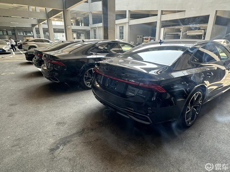 黑武士 plus rs竞速版 现车4s提_奥迪a7l社区_易车社区