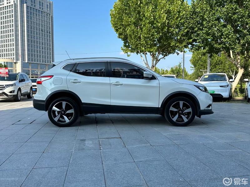 19年日产逍客,本地一手车,少量喷漆,价