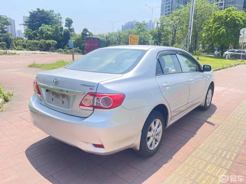 2012年5月丰田卡罗拉1.6自动波私