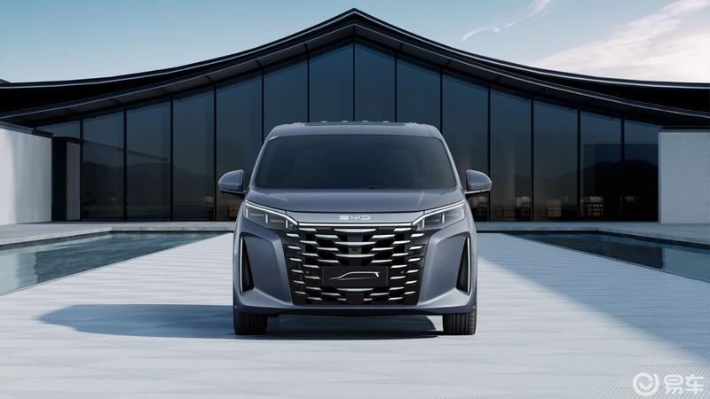 比亚迪中大型旗舰mpv"夏"全球首发亮相