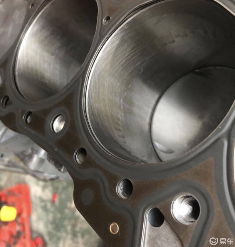 帕萨特无缸套发动机技术