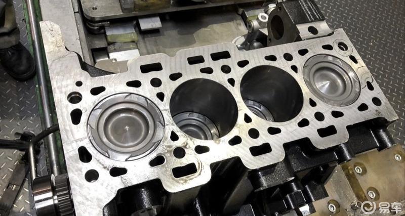 帕萨特无缸套发动机技术