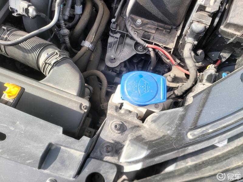 冬季用车注意事项之更换防冻玻璃水