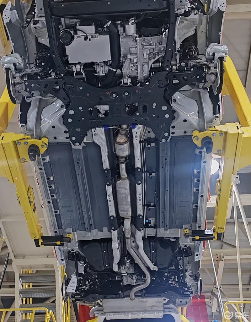 星越l的底盘架构