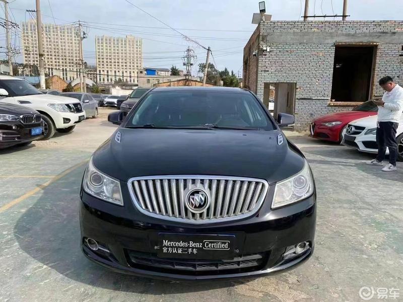 2010年2月上牌 别克君越 3.0v6