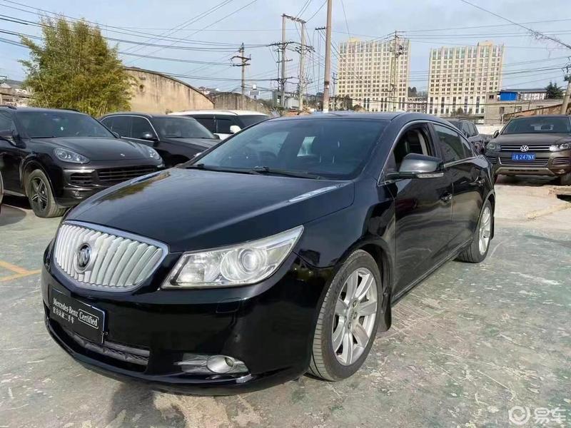 2010年2月上牌 别克君越 3.0v6