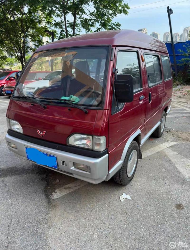 说起五菱面包车时,你会想到什么?90年代