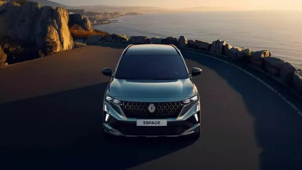 2025-Renault-Espace-2-2048x1152