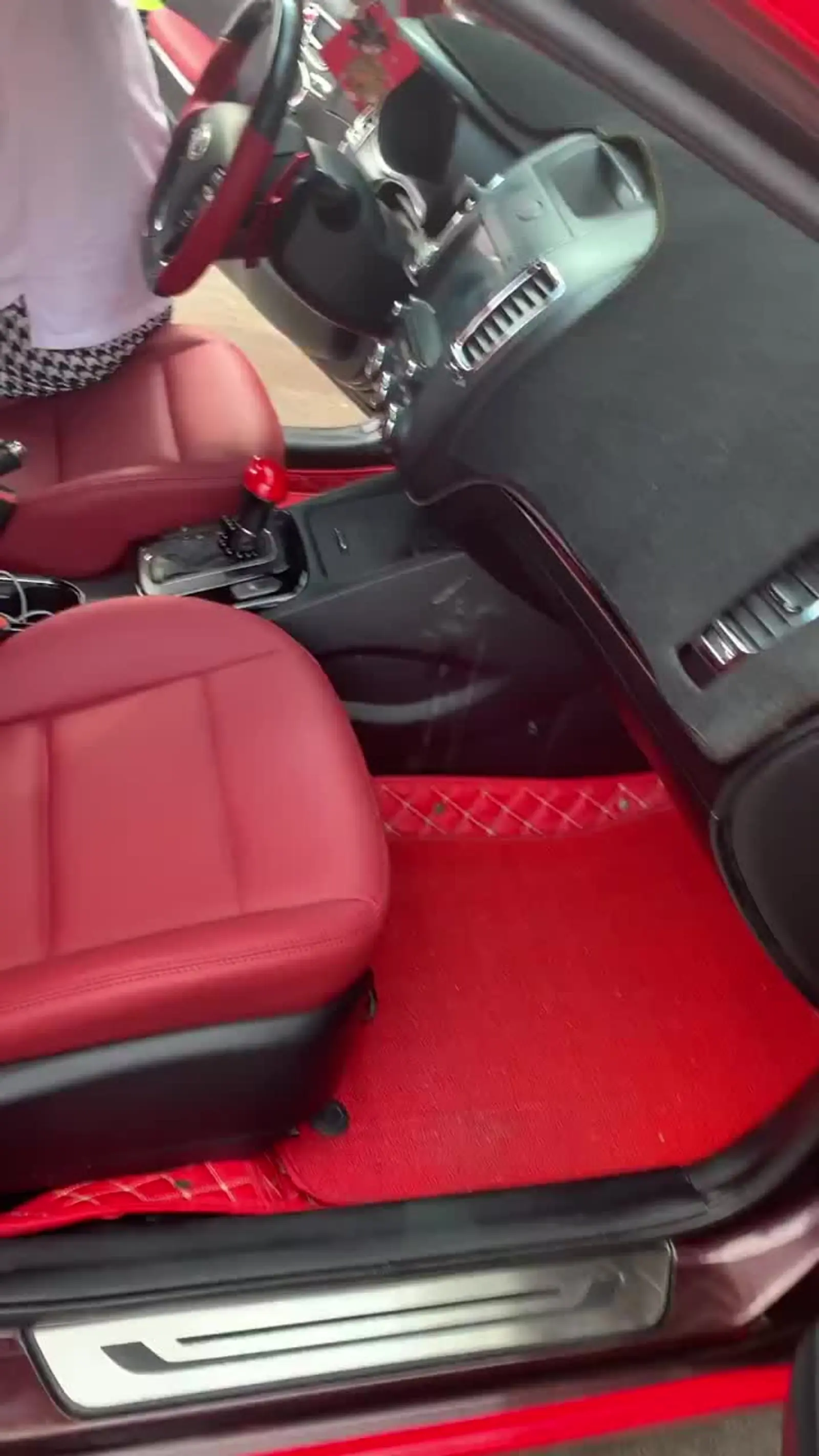 佛山 起亚 k3 汽车座椅升级改装 专业内饰改色 汽车内饰翻新修复改装