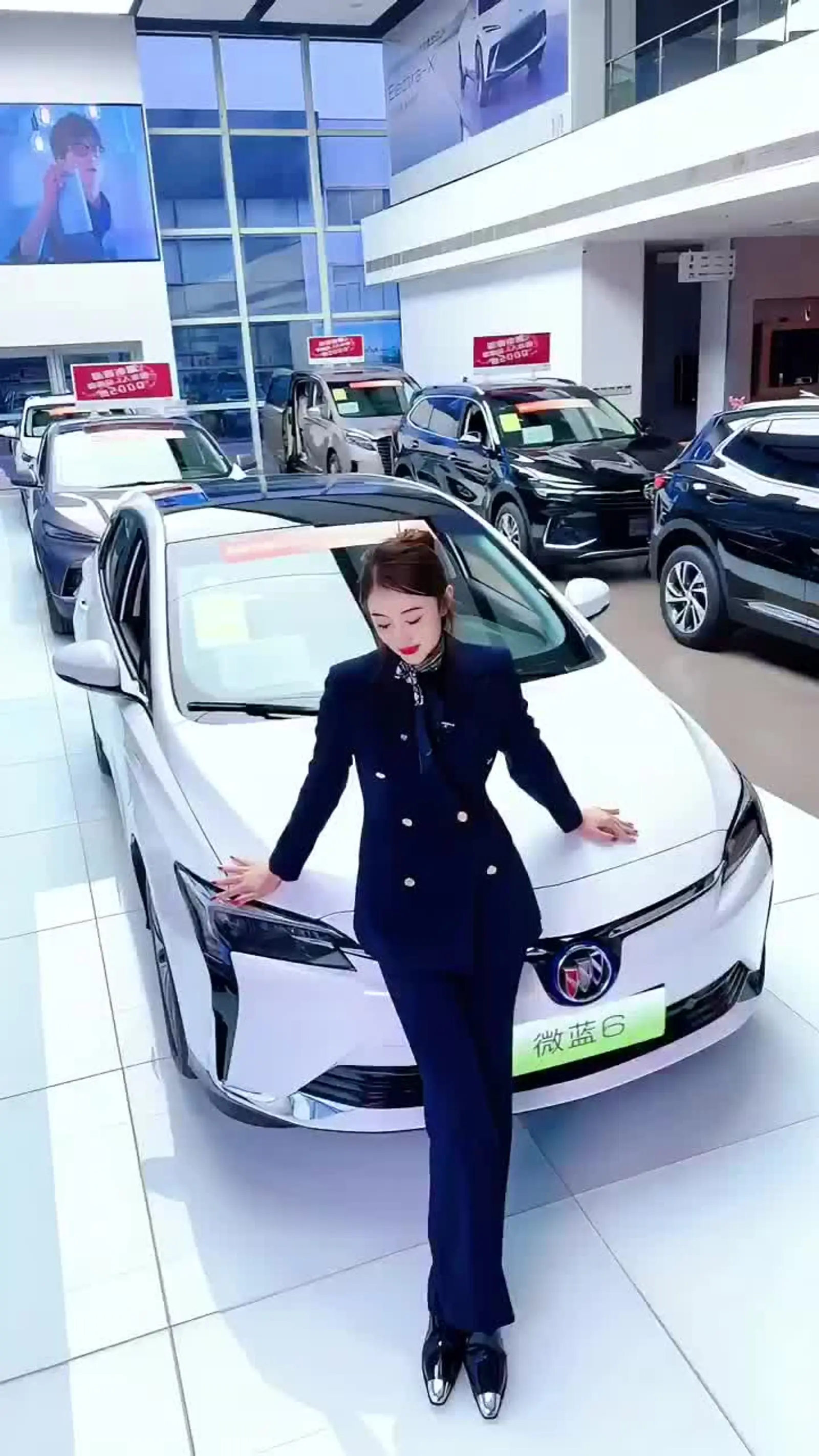 这才是适合女生开的新能源车吧